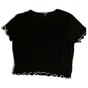 Fashion Nova Lettuce Edge Black Crop Tee Size L White Trim Lettuce Hem Baby Tee